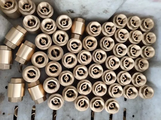 Вертикальный подъемный обратный клапан из кованой латуни, от 1/2 до 4 дюймов